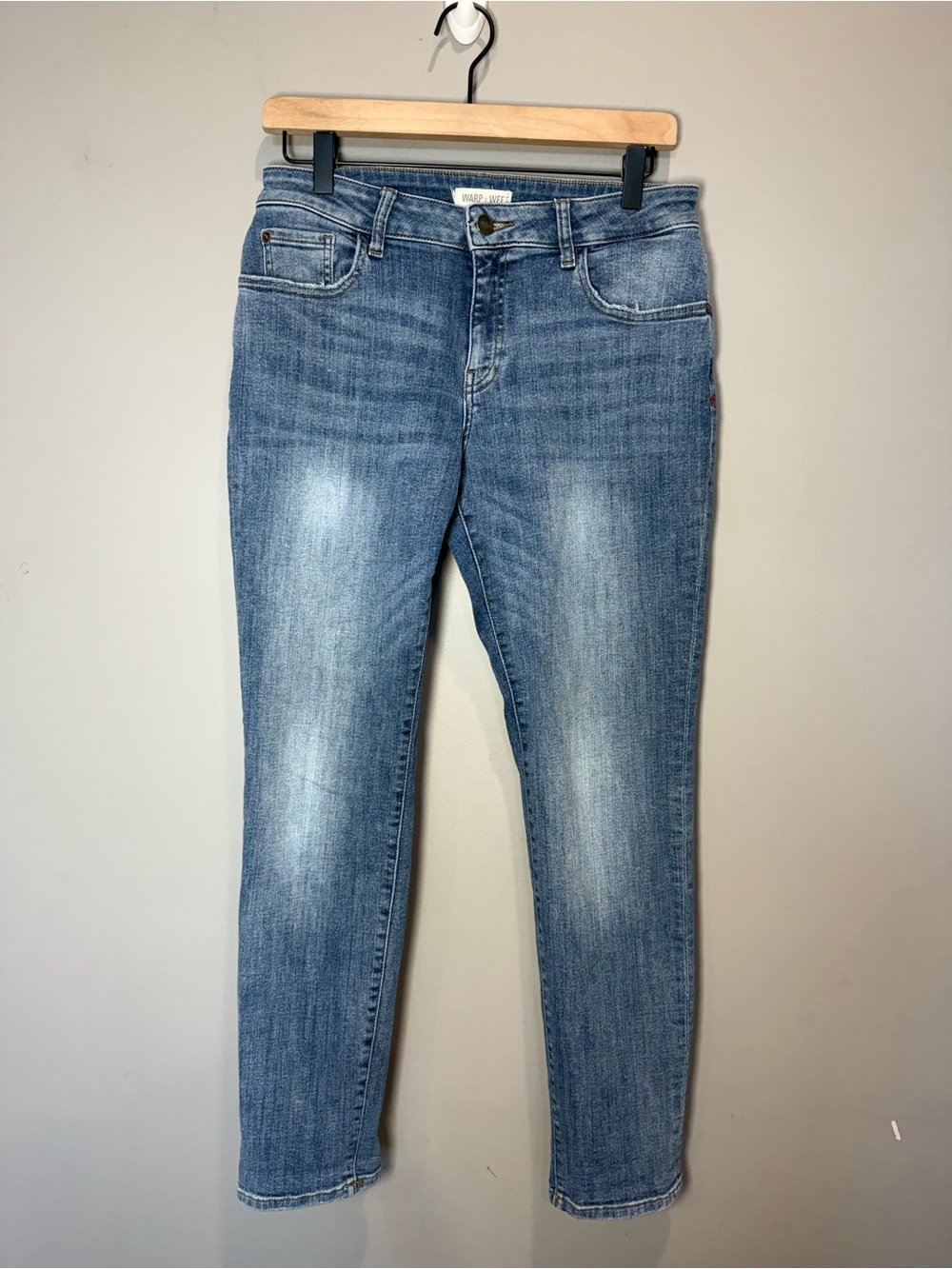 Warp + Weft LAX Girlfriend Jeans Size 28 Distressed Crop Denim